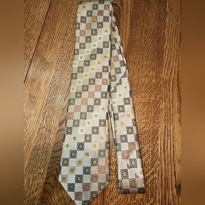 Peacock Brand Geometric Patterned Tie - Multicolor